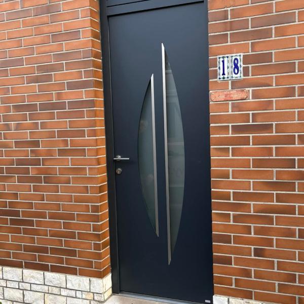 Porte d'entrée 01